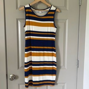 Super cute Venus dress never worn no tags